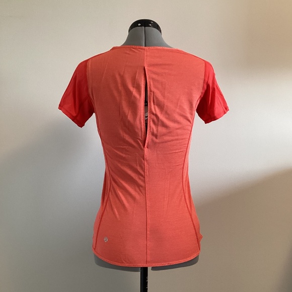 Lululemon Run: Fast Track Short Sleeve - Picture 6 of 6